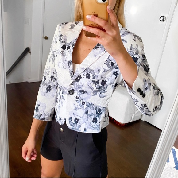 🖤 H&M BLACK WHITE FLORAL BLAZER JACKET! - Picture 3 of 14